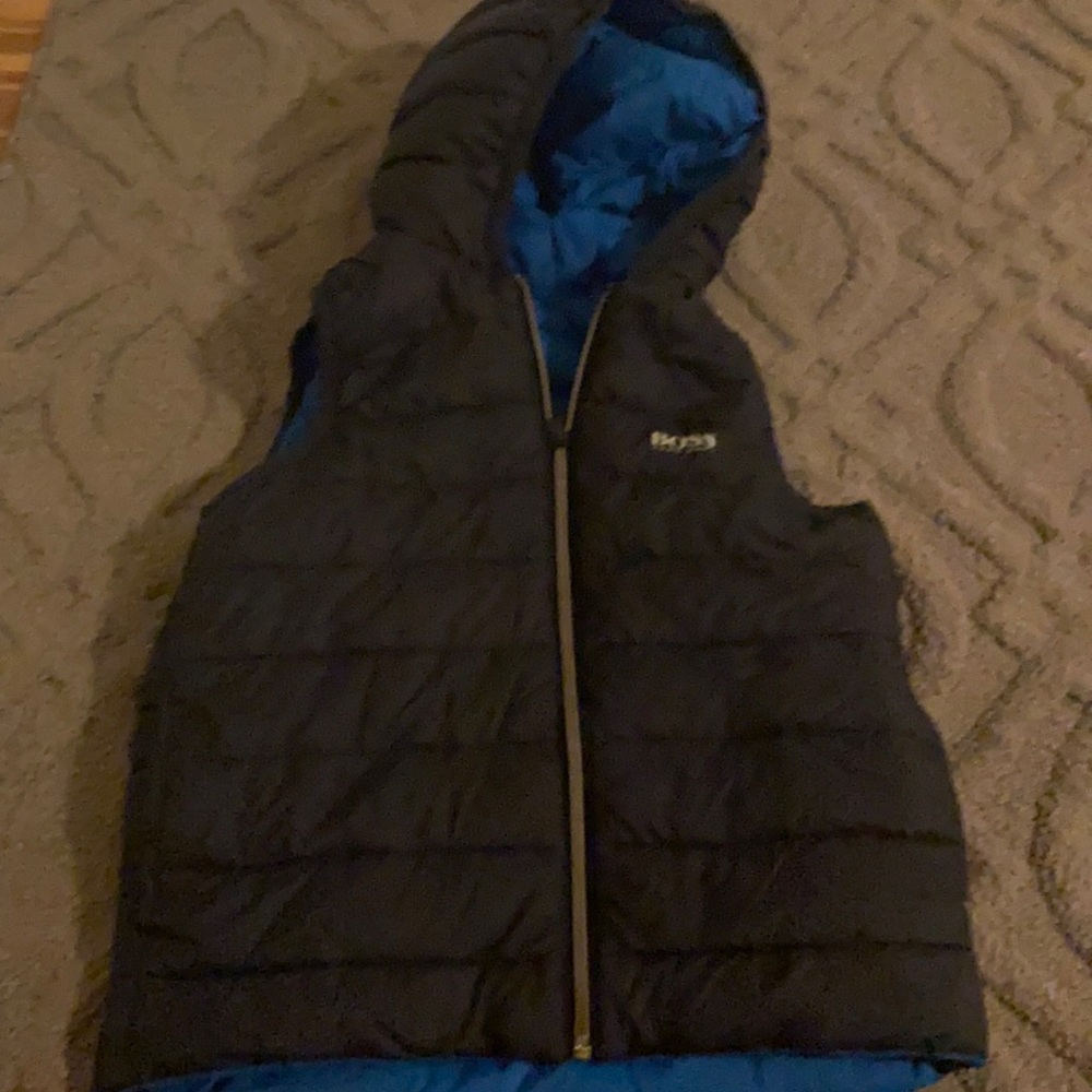 Hugo boss vest reversal